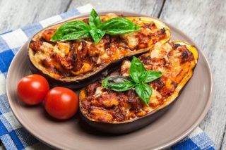 Баклажаны в духовке: 10 вкусных и простых рецептов для каждой хозяйки