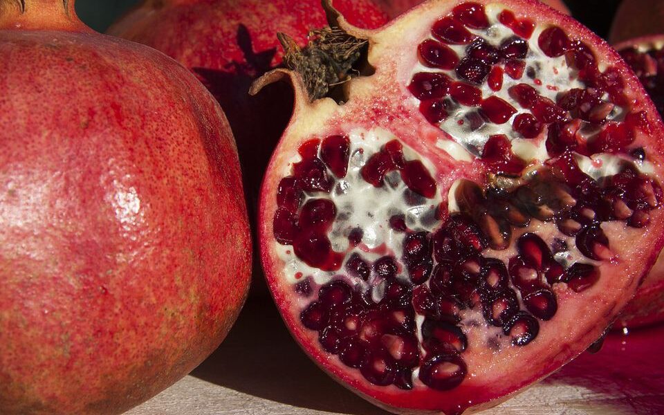 Как сохранить гранат свежим зимой: советы для хозяек