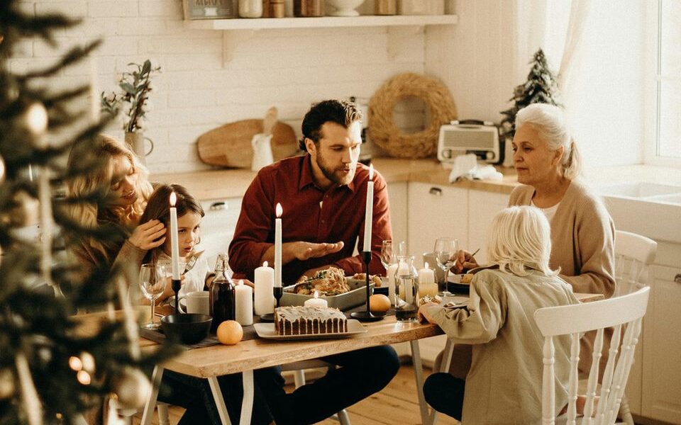 Как наладить отношения со свекровью: советы психолога