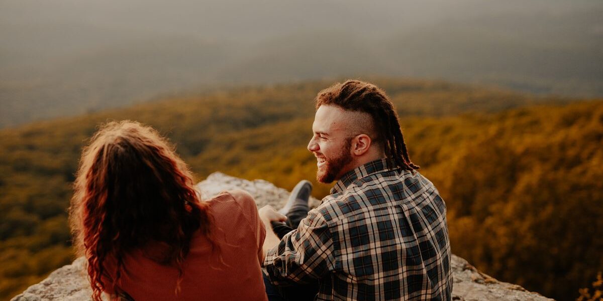 Почему он не отпускает: 5 причин, по которым бывший продолжает общение