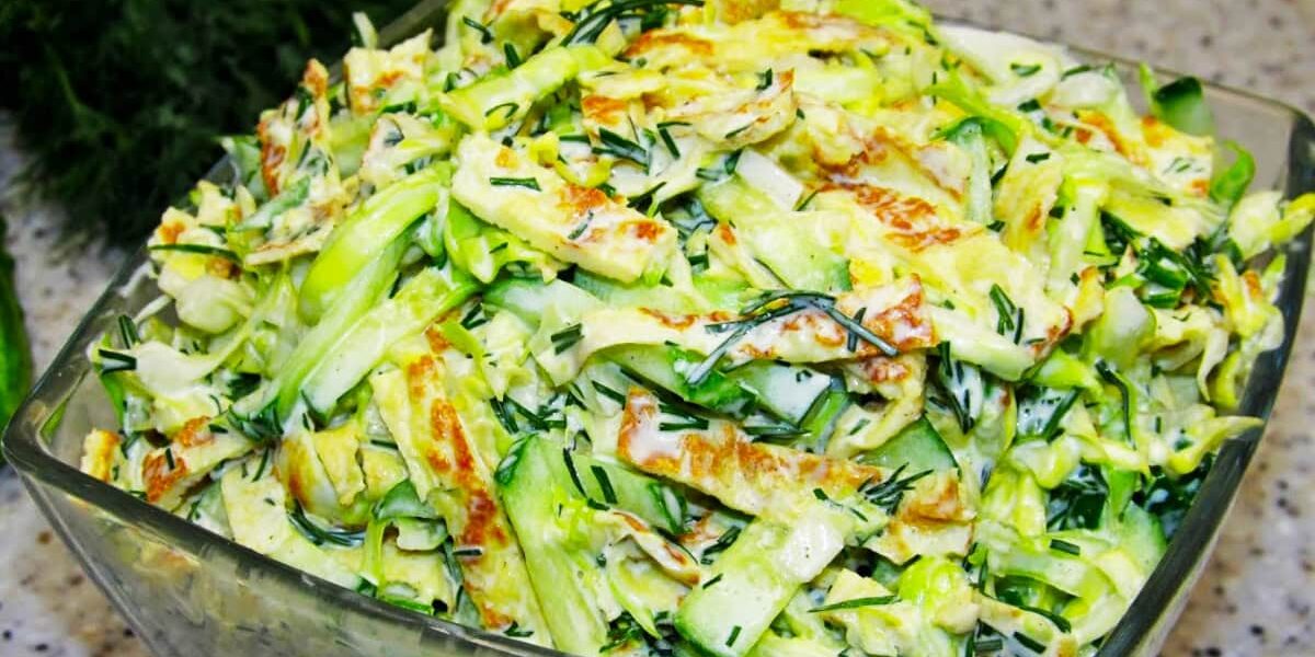 Весенний салат с капустой: простой и вкусный рецепт для женщин