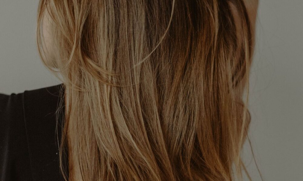 Мытьё волос: сколько раз намыливать шампунем для идеальной чистоты и красоты