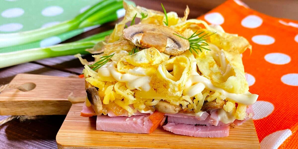 Необычный салат, который понравится даже тем, кто не любит салаты! Вкусный и простой рецепт для всей семьи