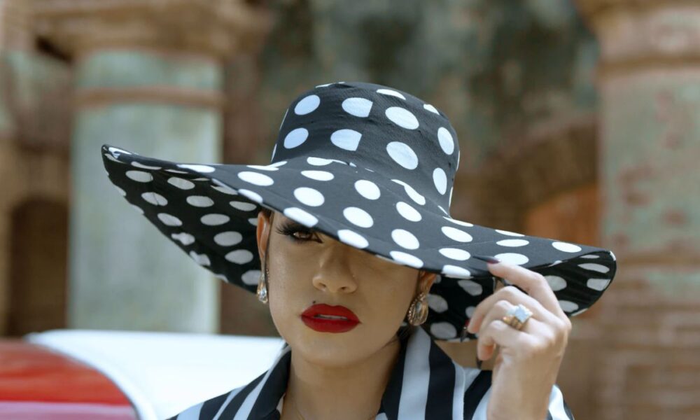 Красота вне возраста: как оставаться привлекательной и счастливой в любом возрасте