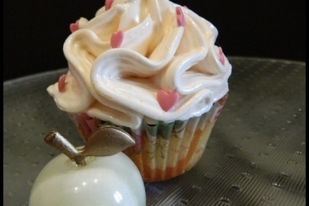 Капкейки с вишней: рецепт для сладкого настроения