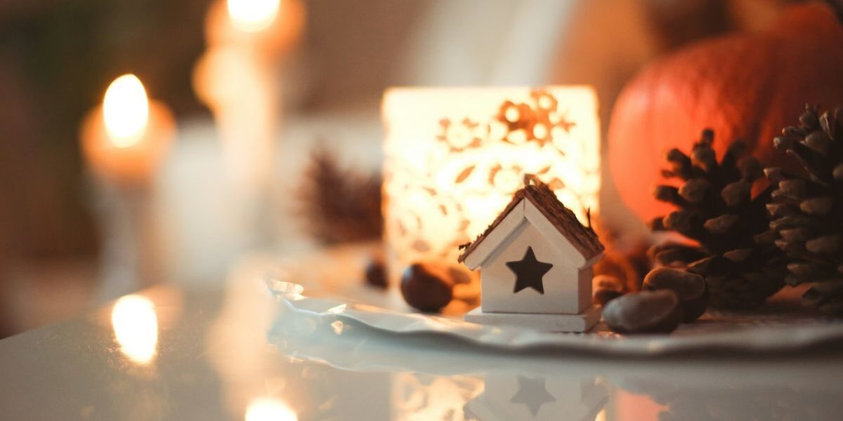 Именины в декабре: как поздравить с Днем ангела - советы хозяйкам