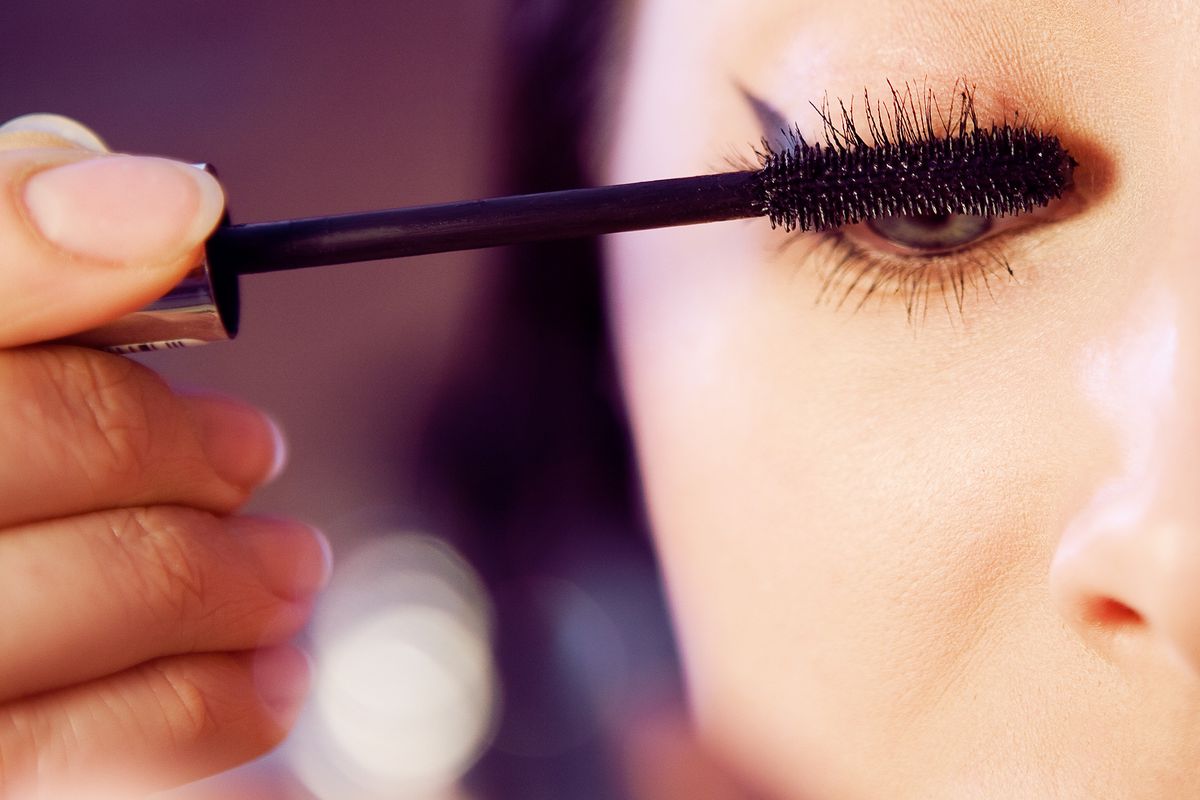 Секреты роскошных ресниц: как сделать их густыми и длинными
