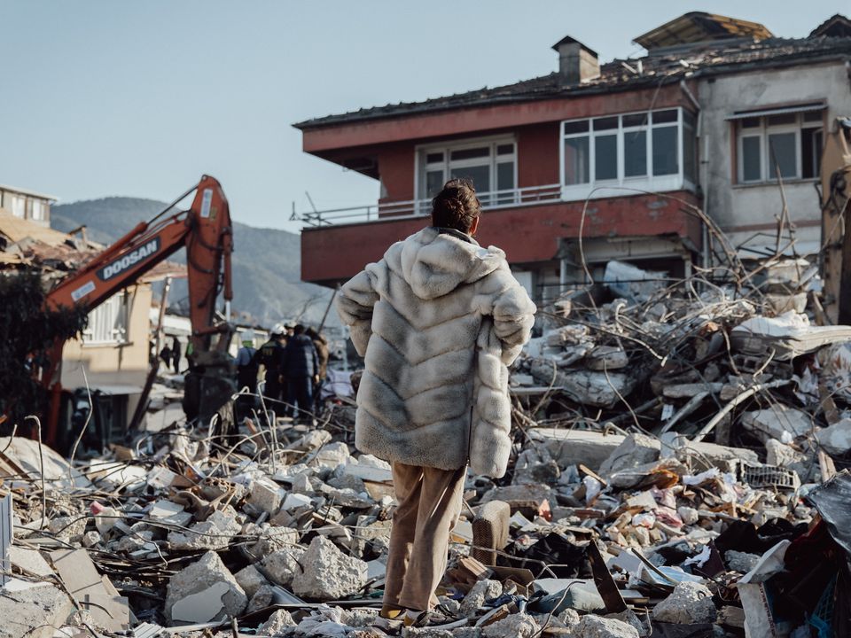 Почему некоторые люди притягивают несчастья и как с этим справиться в психологии