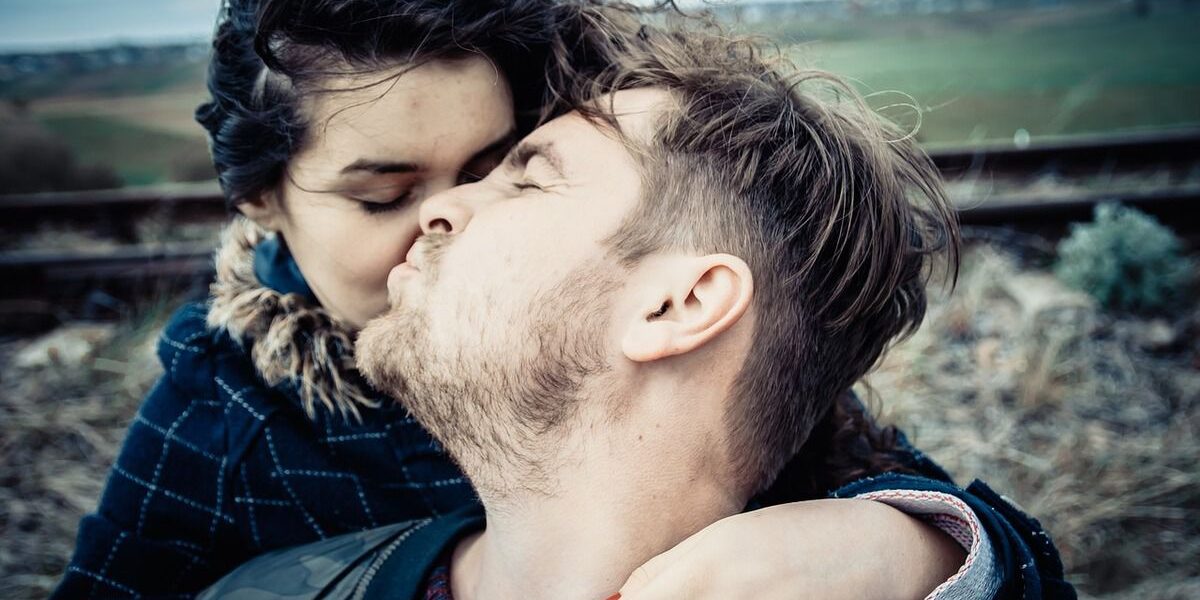 Психология привлекательности: какие женские качества нравятся мужчинам