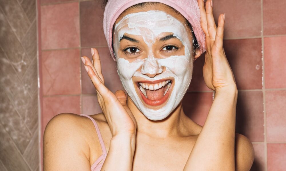 Домашние маски для лица: красота и здоровье кожи