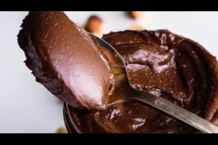 Домашняя шоколадная паста: простой рецепт для сладкоежек