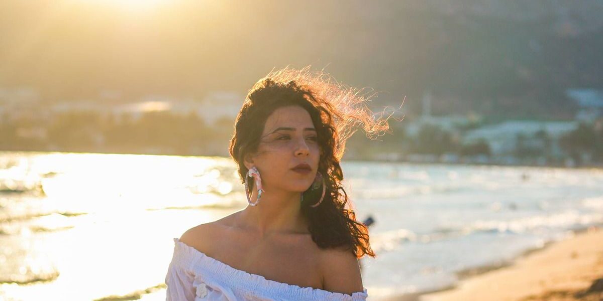 Сохраняем цвет волос летом: советы по уходу для женщин