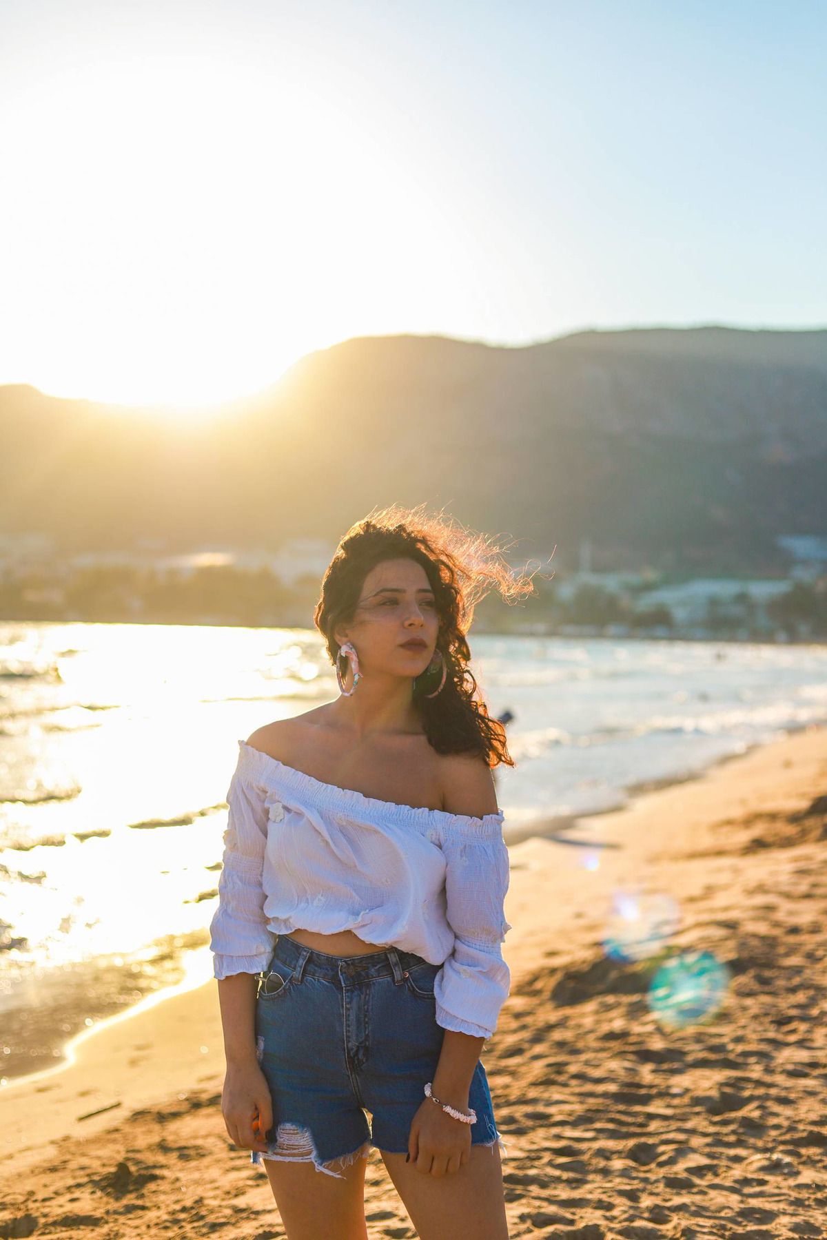 Сохраняем цвет волос летом: советы по уходу для женщин