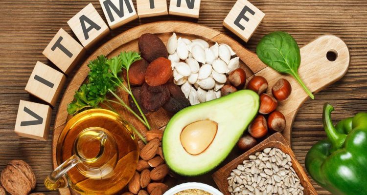 Витамин Е: польза для женского здоровья и источники в продуктах