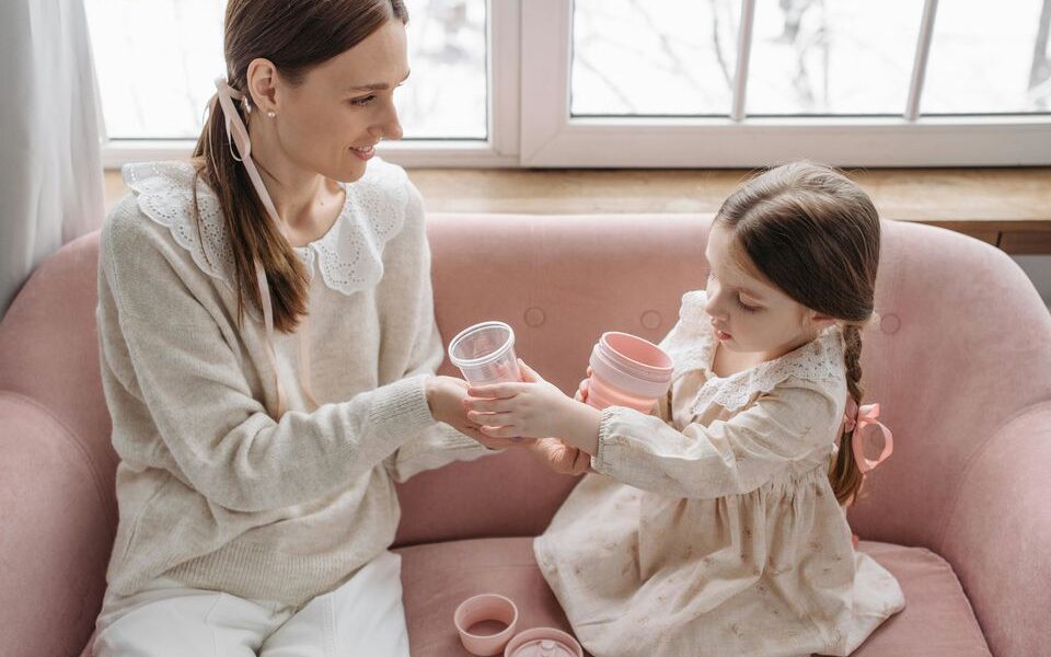 Фразы, провоцирующие ложь у ребенка: как избежать и что говорить вместо