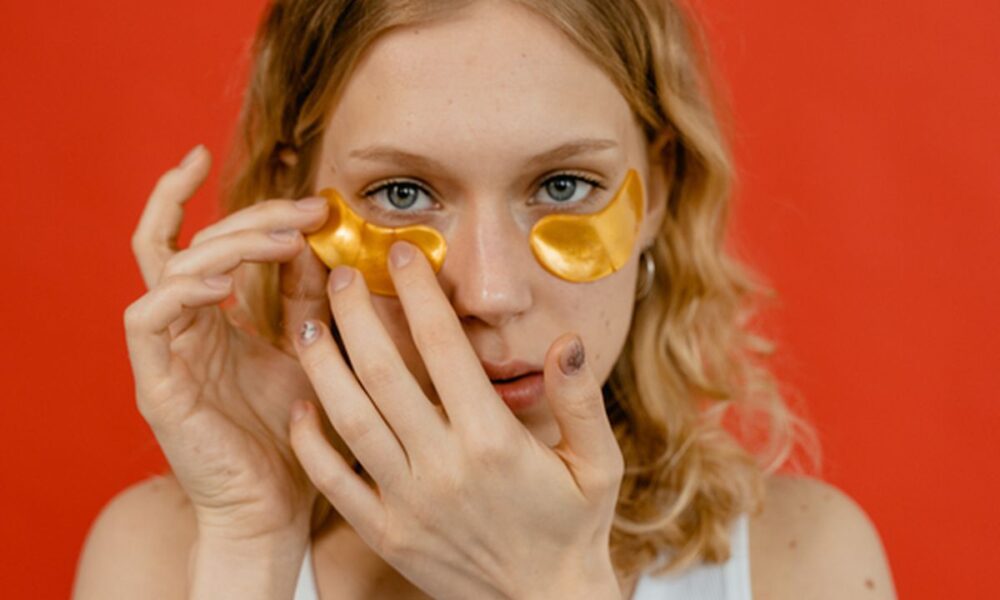 Патчи для глаз: польза, применение и выбор для красоты кожи