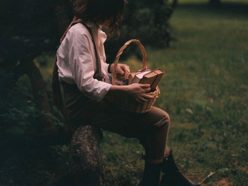 Как пережить расставание: советы психологов для женщин