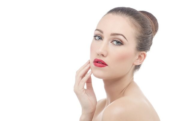 Эффективные техники омоложения: как избавиться от морщин без подтяжек