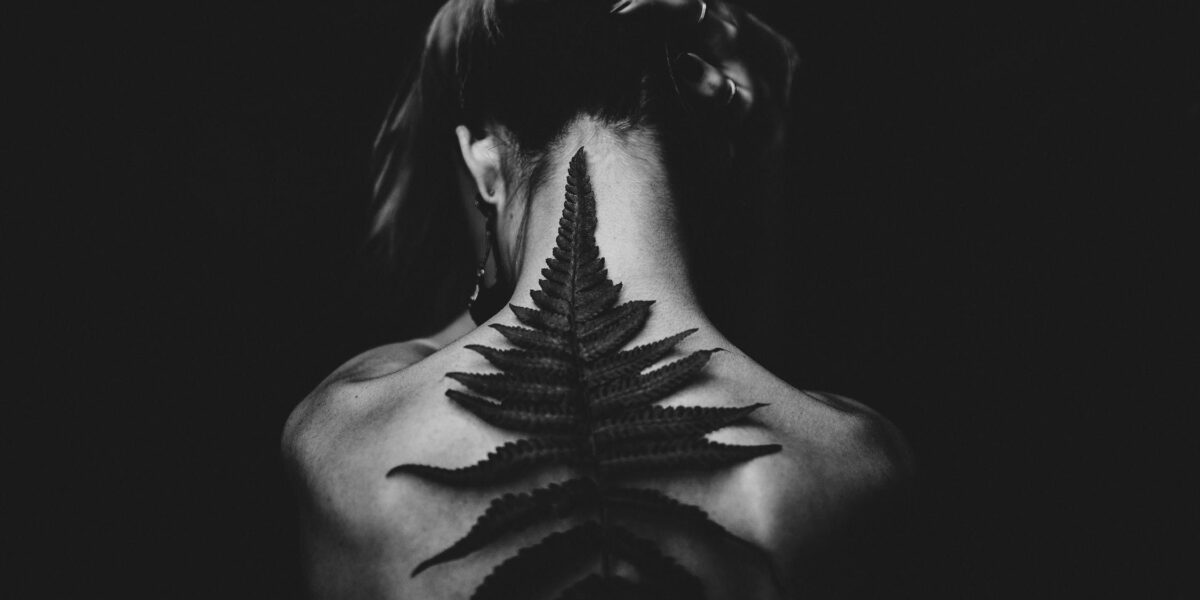 Где живет стресс: 10 зон напряжения в теле женщины