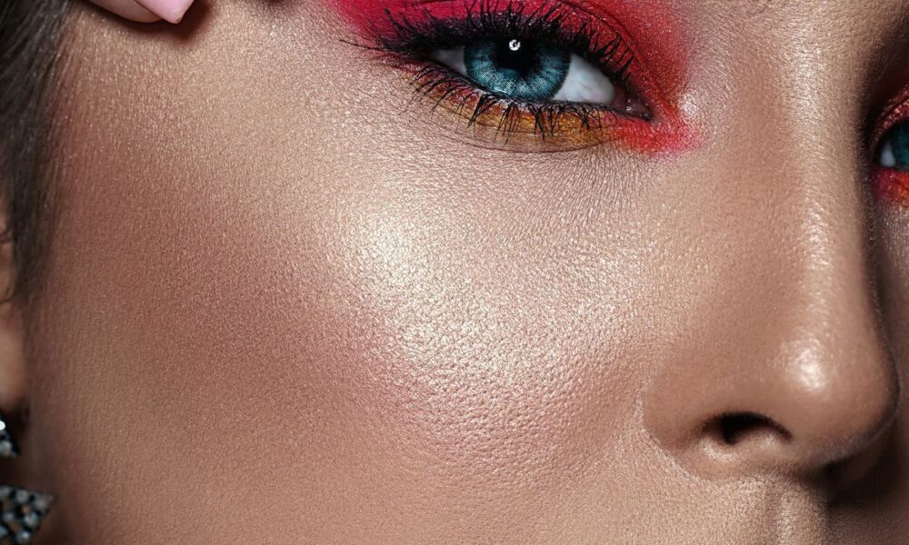 Идеальный карандаш для глаз: как сделать взгляд выразительным