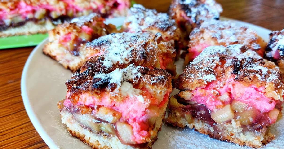 Нежный пирог из детства: рецепт любимой выпечки от бабушки