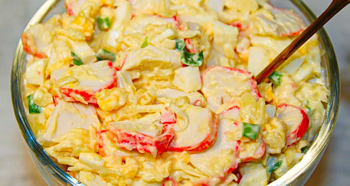 Быстрый крабовый салат за 5 минут: простой рецепт на каждый день