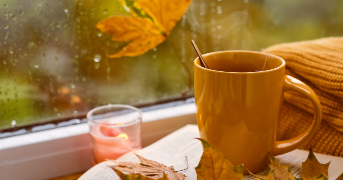 Именины в ноябре: кого поздравлять и как отметить