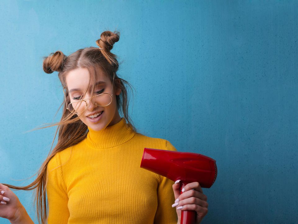 Фен для волос: вред или польза – вся правда для красоты твоих волос