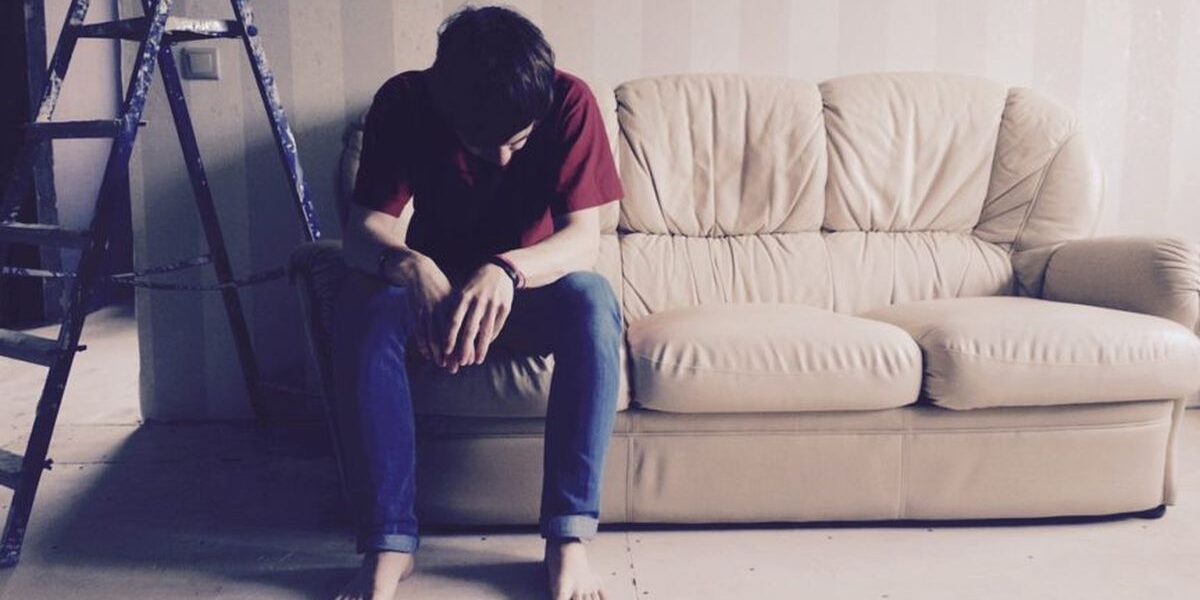 Признаки того, что мужчина отдаляется: психология отношений