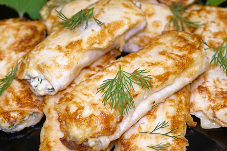 Рецепты рулетиков из лаваша: творог и сыр для вкусного перекуса