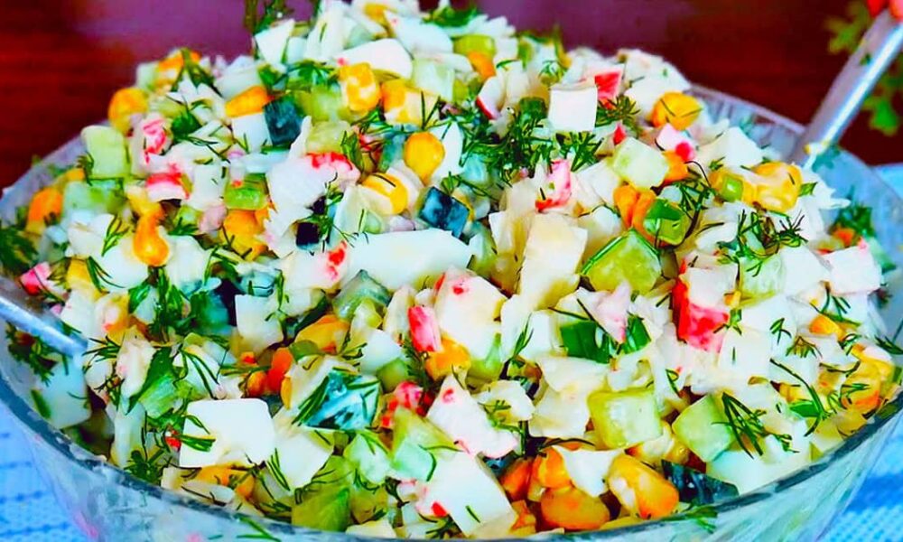 Вкусный салат на праздничный стол: рецепт, который затмит Оливье и Крабовый