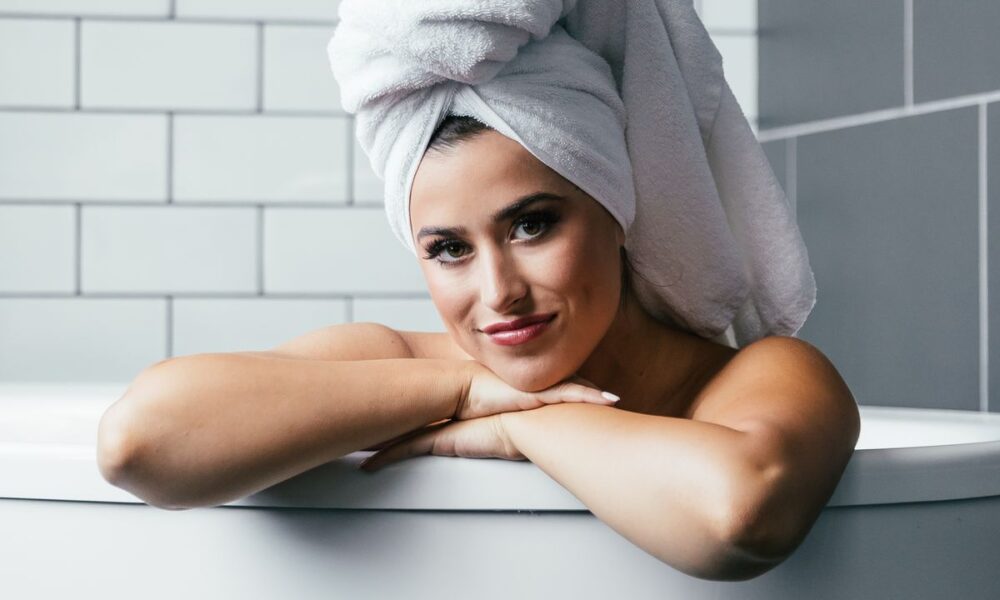 Секреты идеального ухода за волосами: шампунь, кондиционер, маска