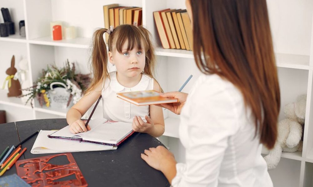 Как не отбить у ребенка желание учиться: ошибки воспитания