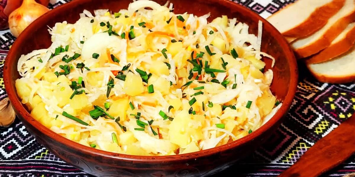 Вкусный салат Зимний: простой рецепт на каждый день