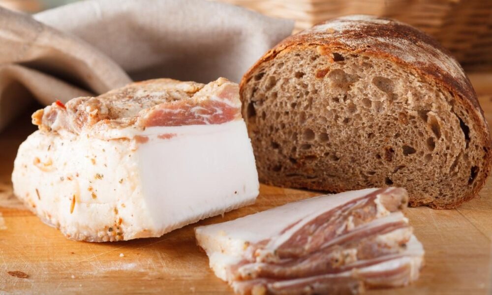 Сало: польза и секреты выбора для здоровья и красоты