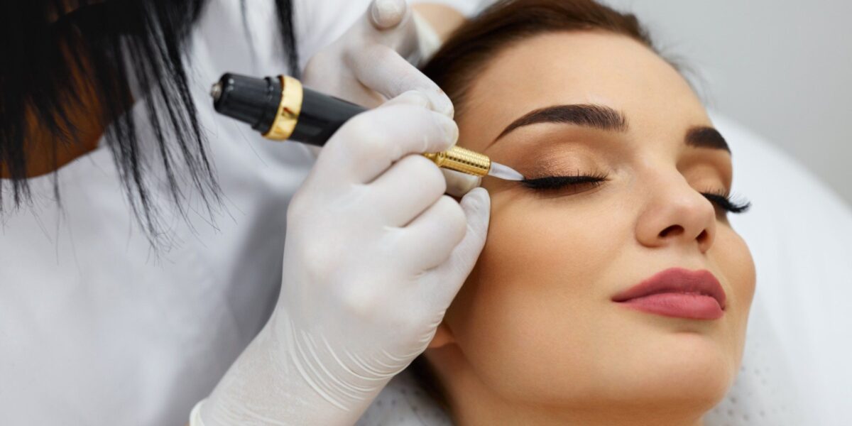 Перманентный макияж: стоит ли делать, плюсы и минусы