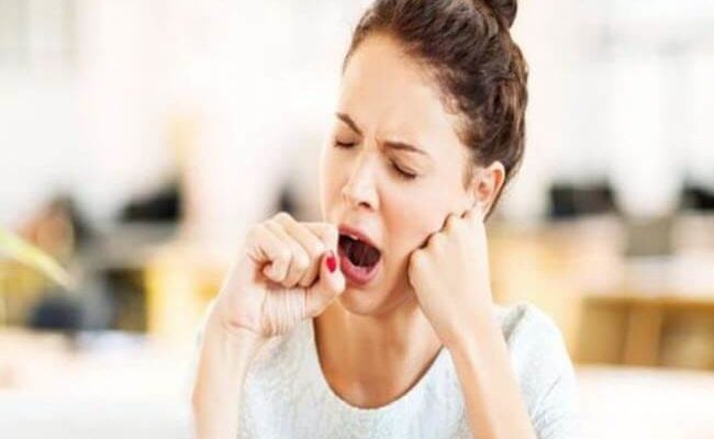 5 тревожных сигналов организма: почему ты постоянно зеваешь