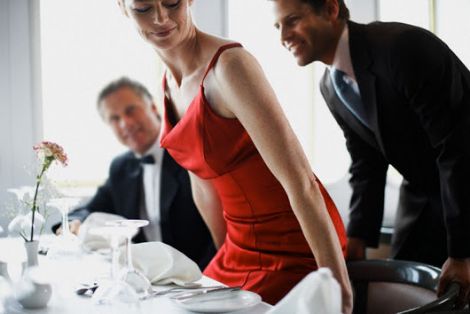 Этикет за столом: правила хорошего тона для здоровья и красоты