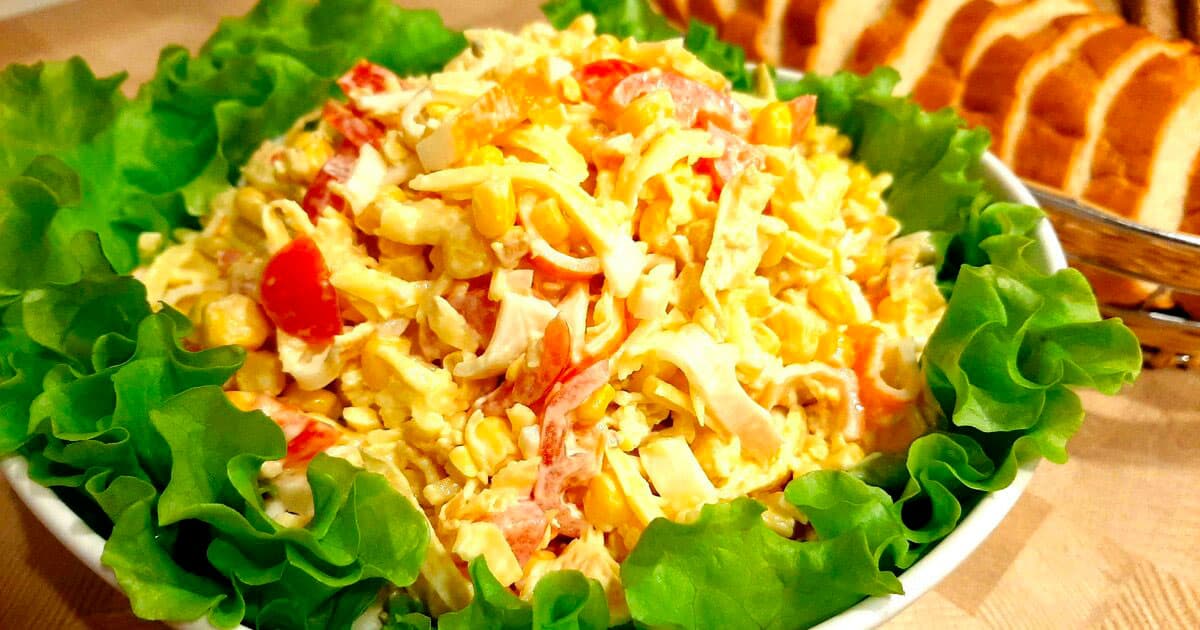 Крабовый салат: простой рецепт, который покорит всех