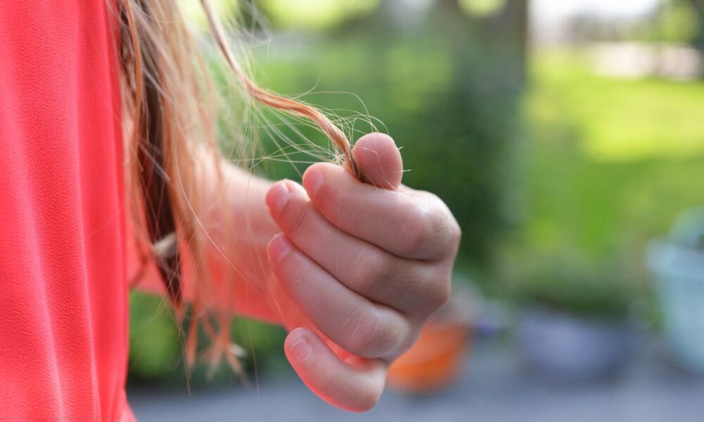 Причины выпадения волос: что нужно знать каждой женщине