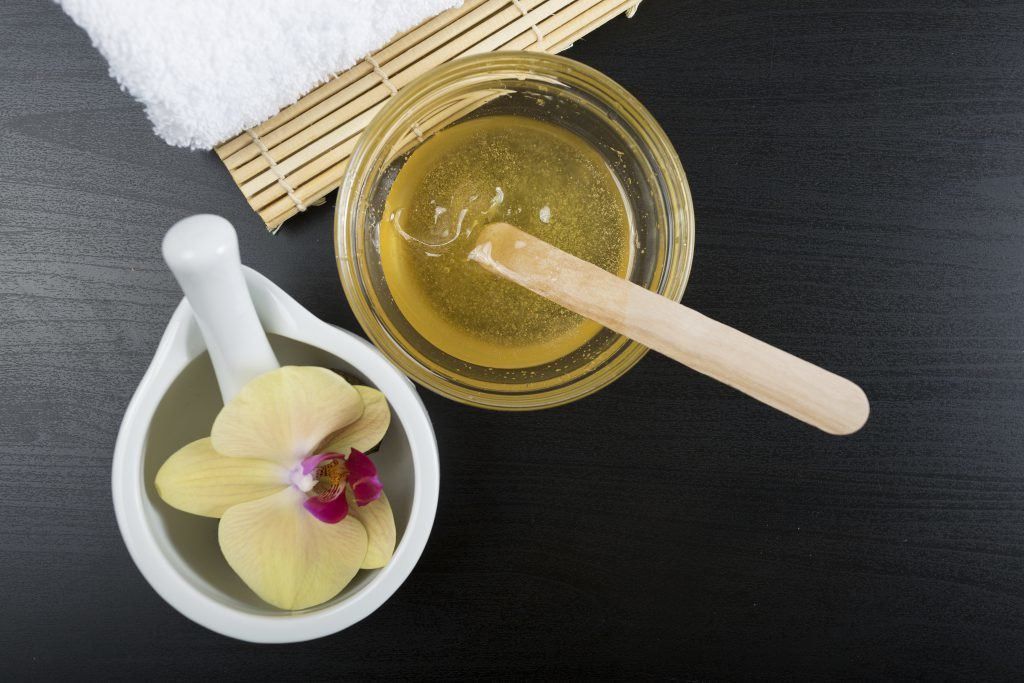 Шугаринг: все о сахарной эпиляции, как сделать дома