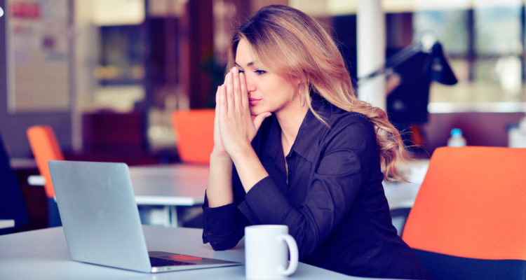 4 привычки, отравляющие женское счастье и здоровье