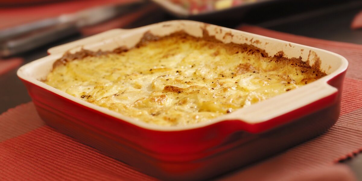 Мясная запеканка с помидорами: простой рецепт для вкусного ужина