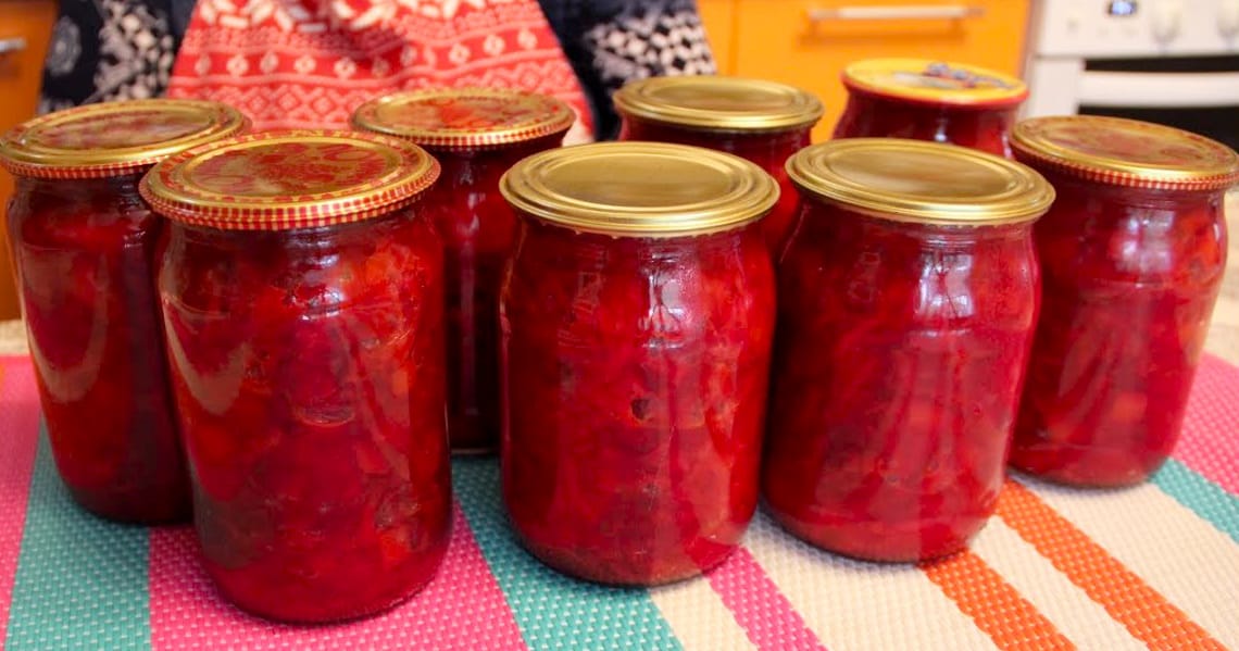 Новый рецепт заправки для борща: идеальная заготовка на зиму