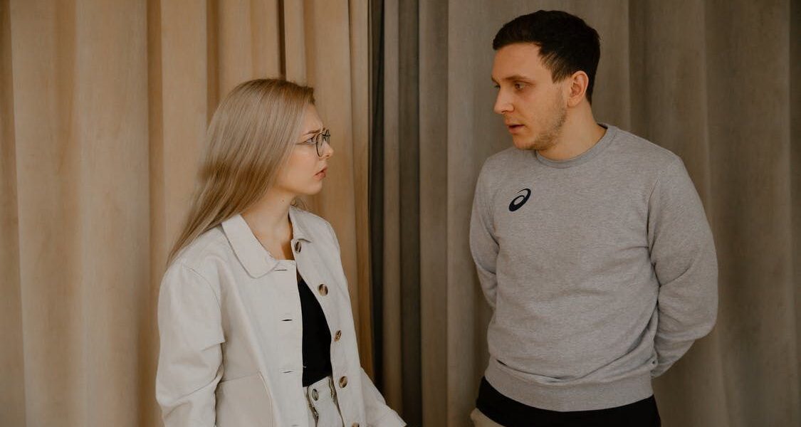 Признаки несчастливых отношений: как понять, что пора что-то менять