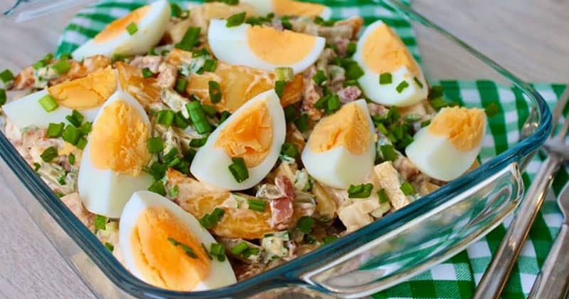 Сытный салат для настоящих мужчин: рецепт и секреты