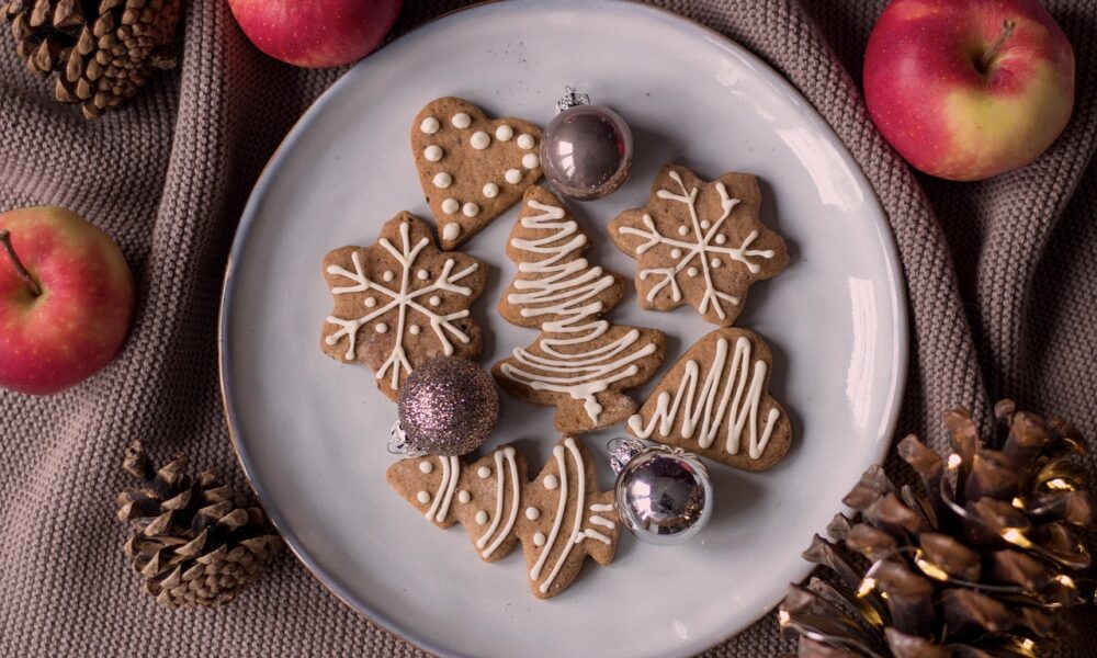 Image for: Рецепт мятного печенья: простой и освежающий десерт. Tags: печенье, тарелка, рождественское печенье, лечит, з...