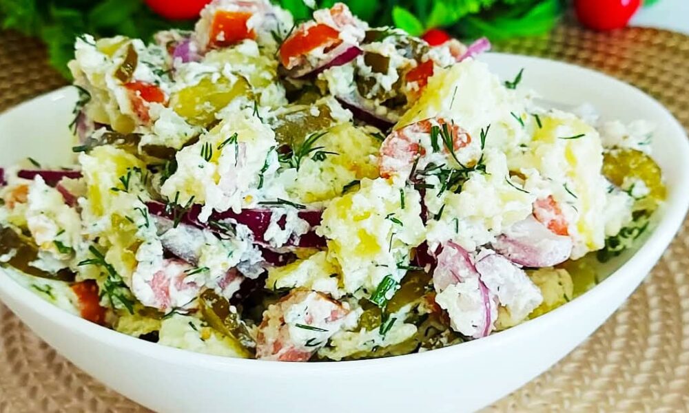 Салат "Капитошка": простой и вкусный рецепт на каждый день для женщин