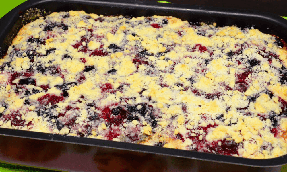 Сладкий пирог с разными начинками: простой рецепт для каждой хозяйки