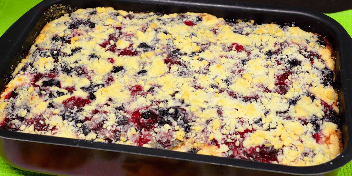 Сладкий пирог с разными начинками: простой рецепт для каждой хозяйки